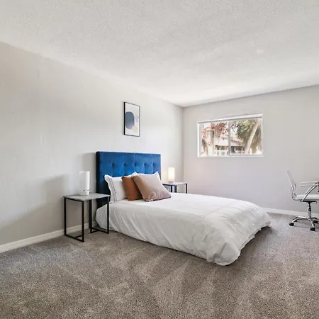Sweetwater 4F I Beautiful 1Bd Apt I Free Parking